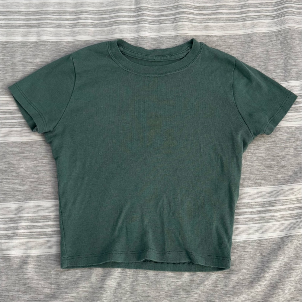Hollister Dark Green T-Shirt